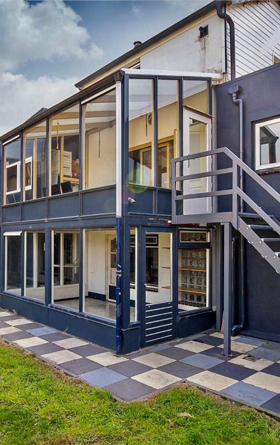 Leuk Vakantiewoning Dijk Woning Met 3 Slaapkamers Dicht Bij De Belgische Grensen Westdorpe Exterior foto